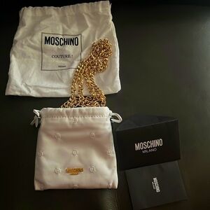 NWOT Moschino white mini crossbody bag